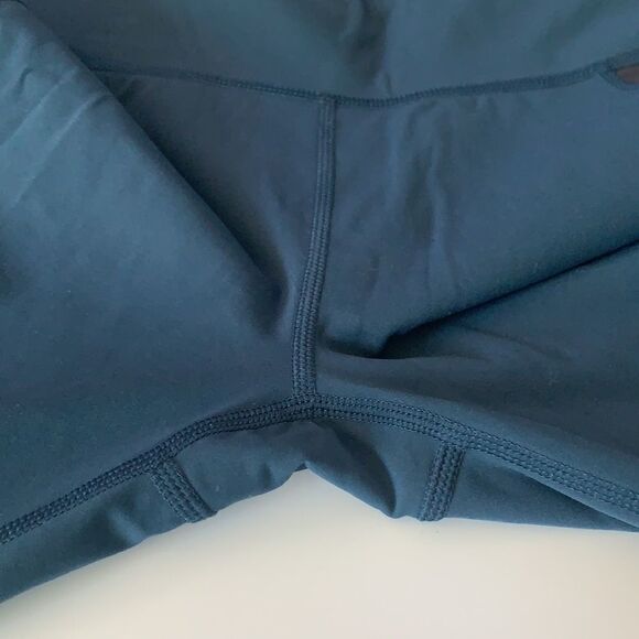 EUC Sweaty Betty Power Mesh Leggings in Beetle Blue XS - Picture 11 of 13